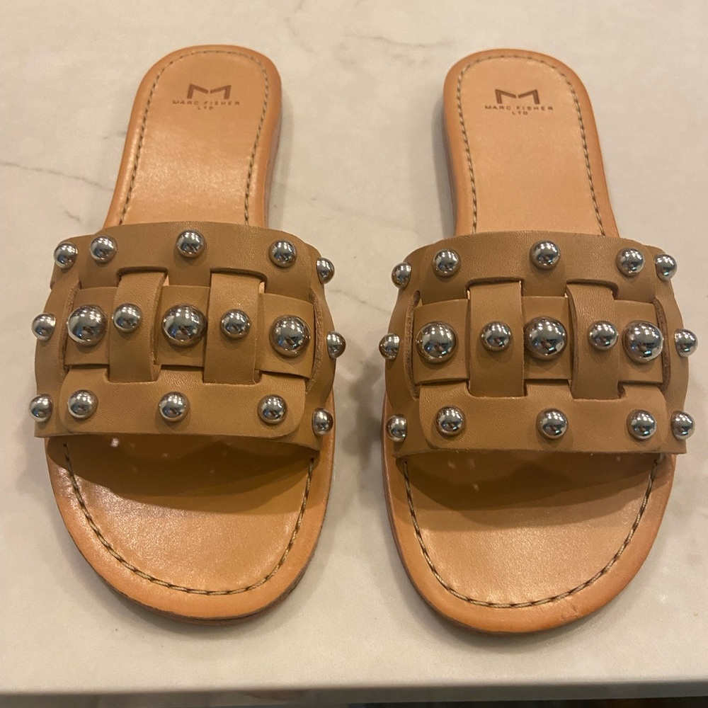 Marc Fisher leather sandals size 7.5 barely used